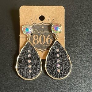 806 by Pink Panache iridescent crystal teardrop earrings